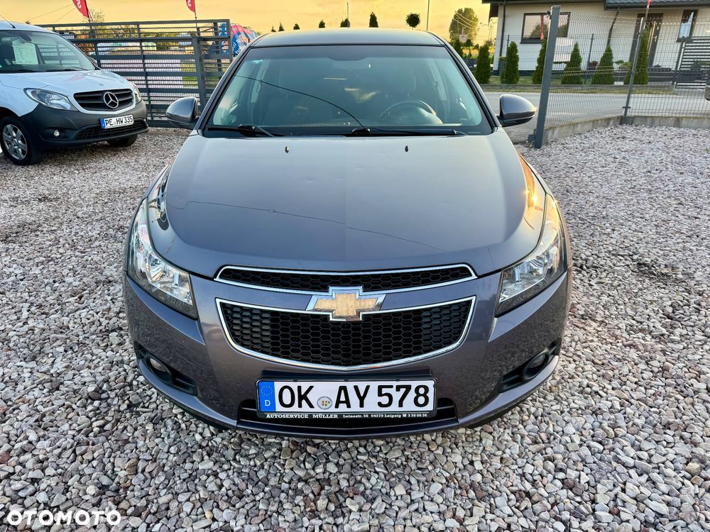 Chevrolet Cruze - 16