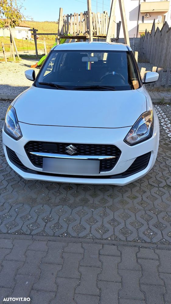 Suzuki Swift M-Hybrid 1.2 Cool - 2