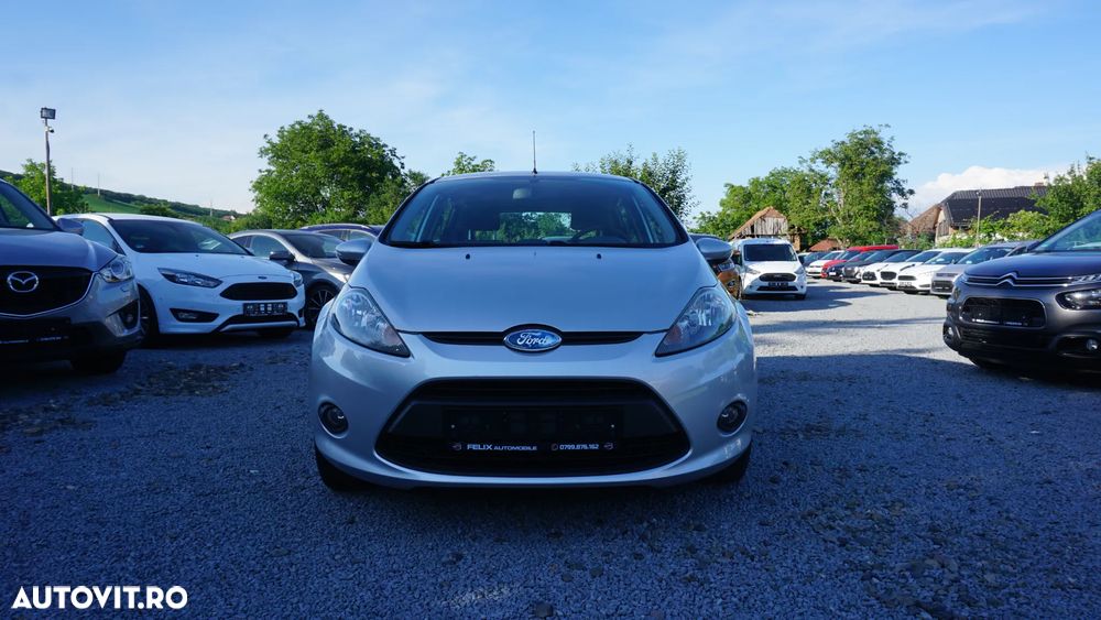 Ford Fiesta 1.25 Ambiente - 2