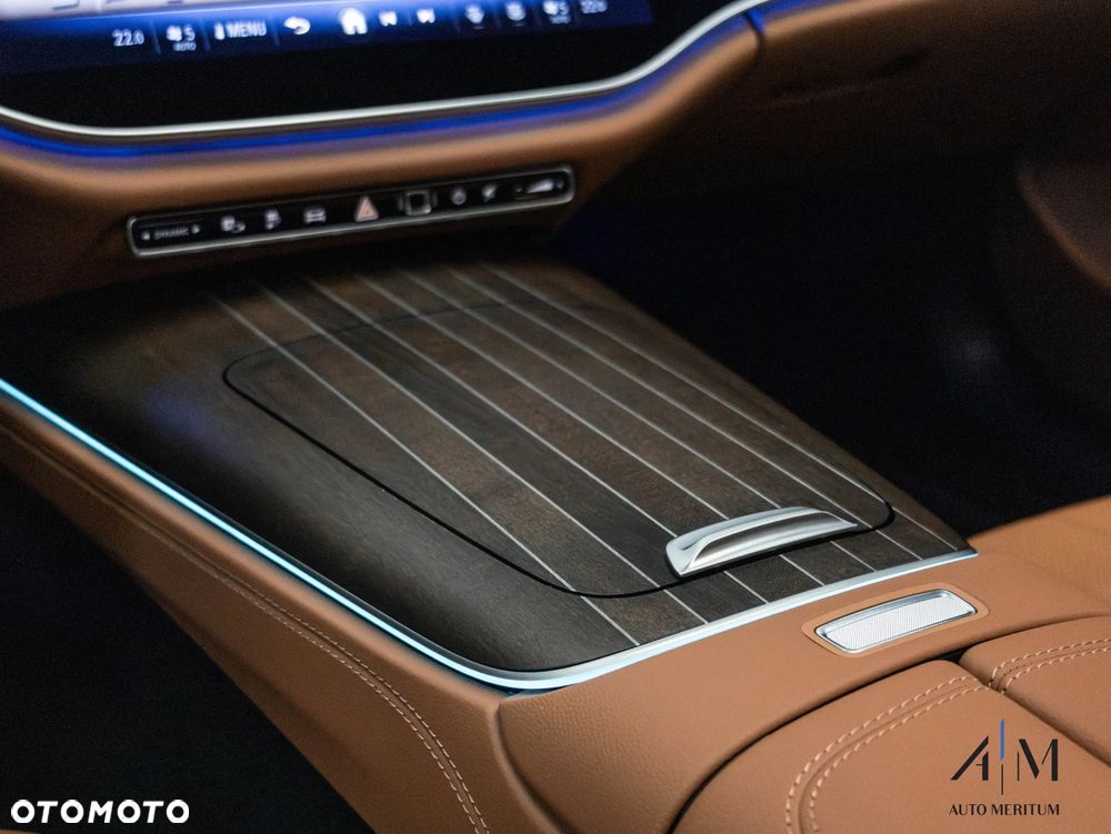 Mercedes-Benz Klasa E 300 de PHEV 4-Matic Avantgarde 9G-Tronic - 18
