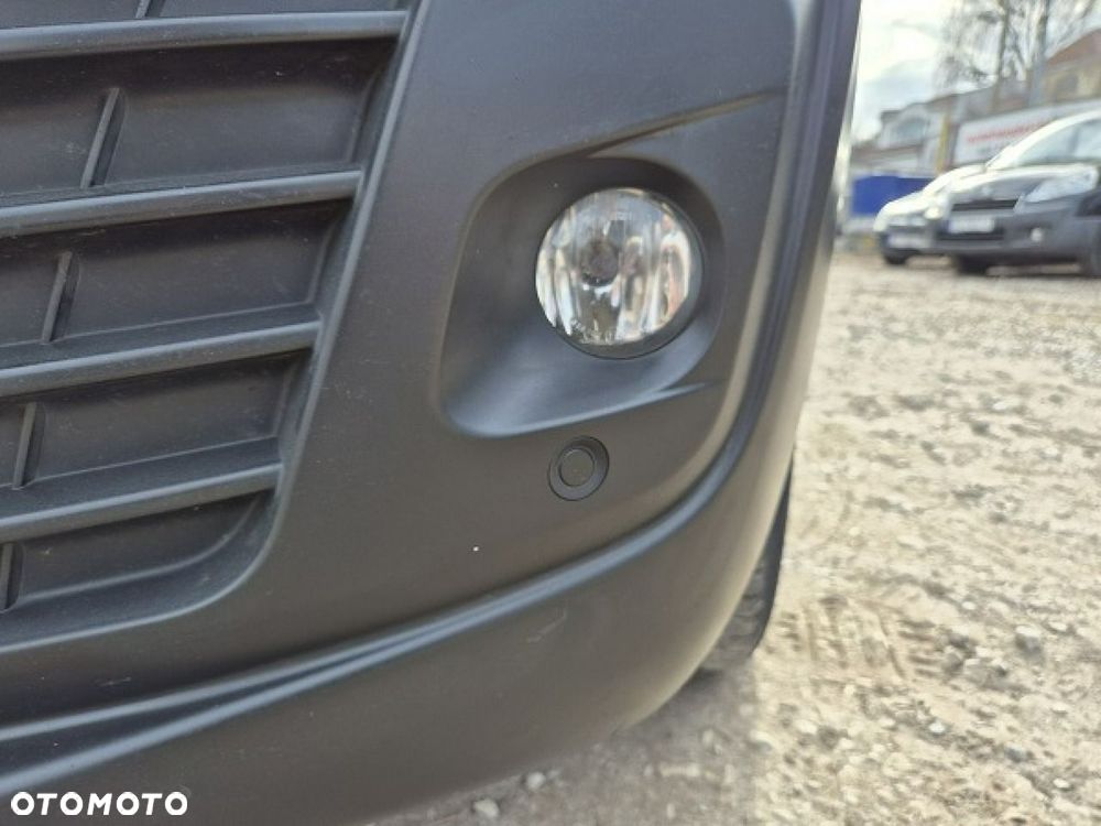 Peugeot Expert - 8