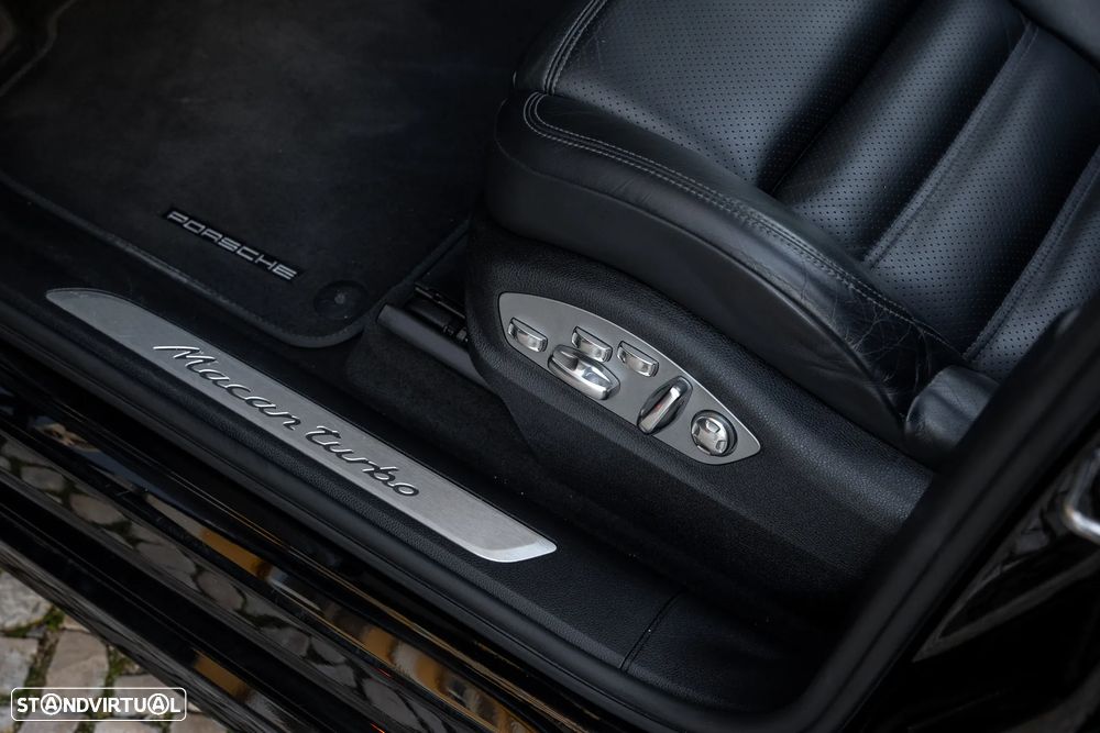 Porsche Macan Turbo PDK - 9