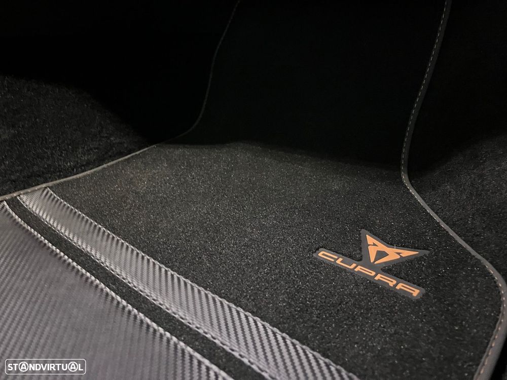 Cupra Formentor 1.4 e-Hybrid DSG - 16