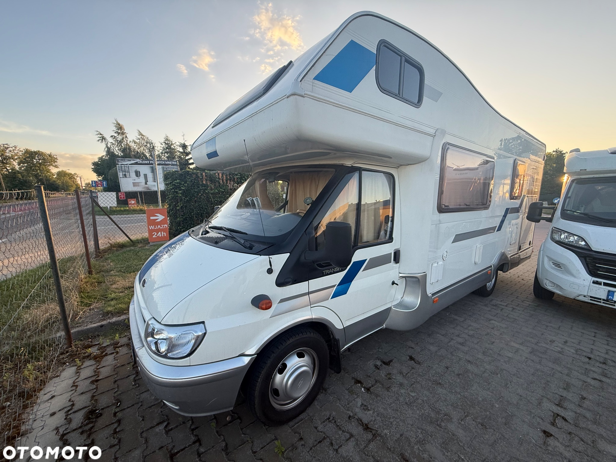 Ford Trasit - 8