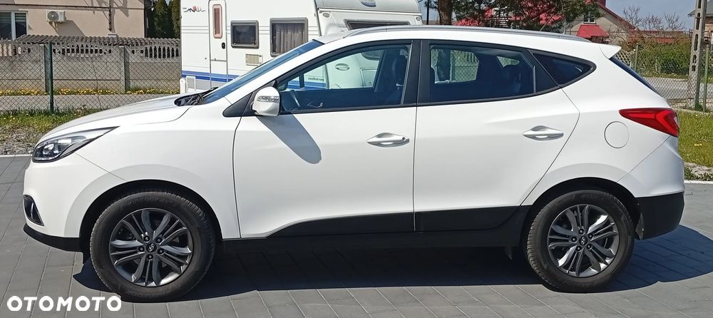 Hyundai ix35 1.6 2WD Fifa World Cup Edition - 6