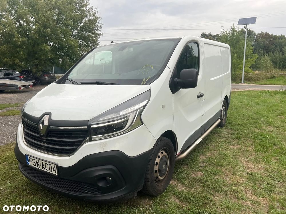 Renault Trafic - 15