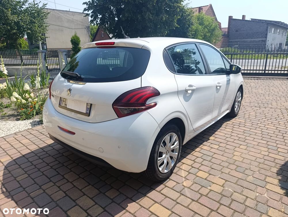 Peugeot 208 BlueHDi 100 Active - 6