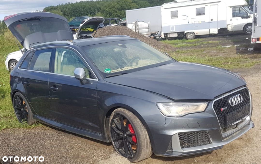 Karoseria goła idealna dokumenty niemieckie Audi RS3 2016r. - 1