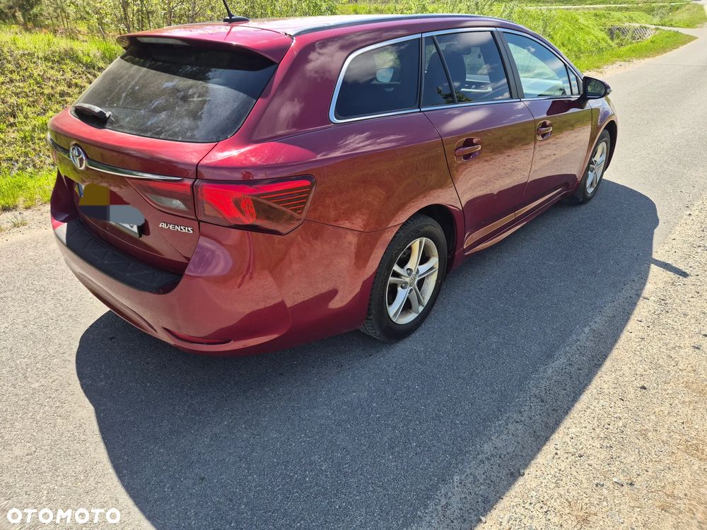 Toyota Avensis 1.8 Premium EU5 MS - 2