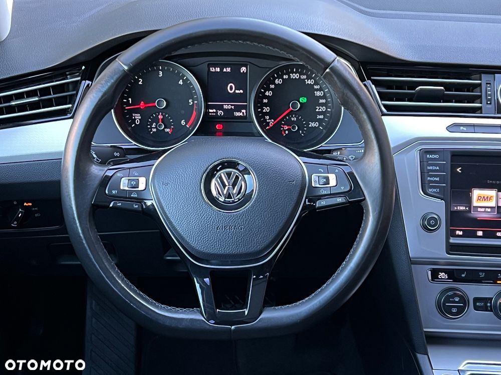 Volkswagen Passat 2.0 TDI BMT Highline DSG - 20