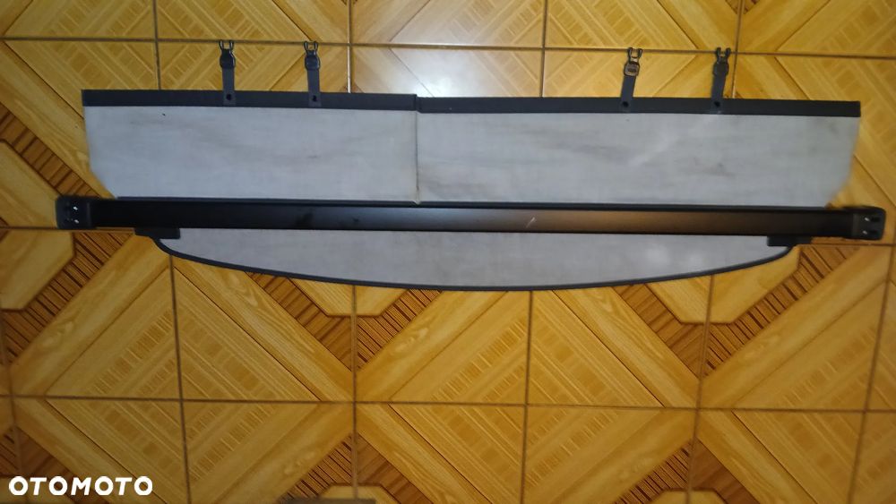 Sprzedam ROLETA bagażnika oryginał z TOYOTA RAV4 Japonia, stan bardzo dobry uniwersalna - 2