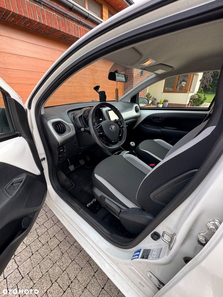Toyota Aygo x-play Team Deutschland - 6