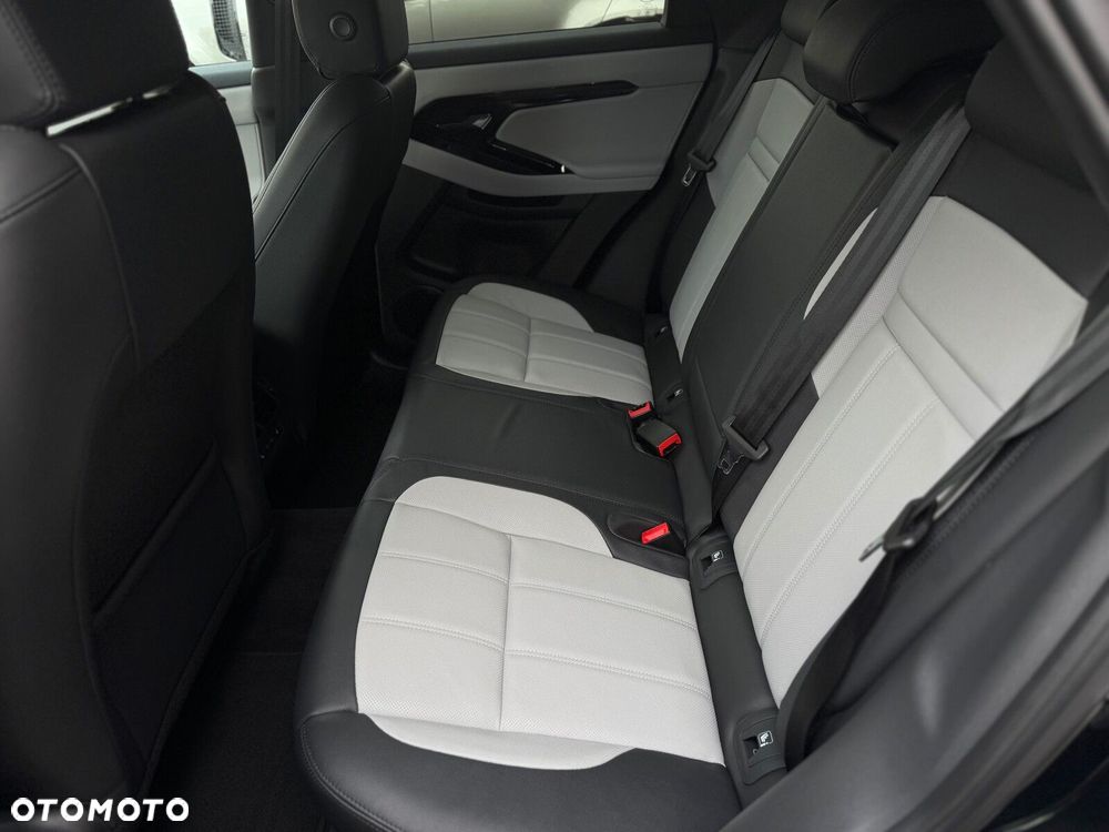 Land Rover Range Rover Evoque - 12