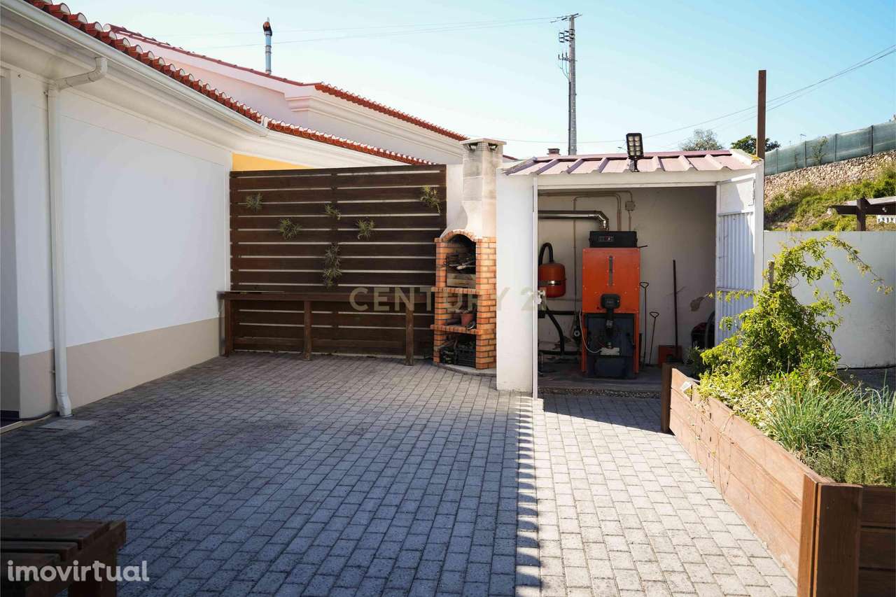 Excelente moradia T3 - Onde a sustentabilidade é premium - Grande imagem: 4/34