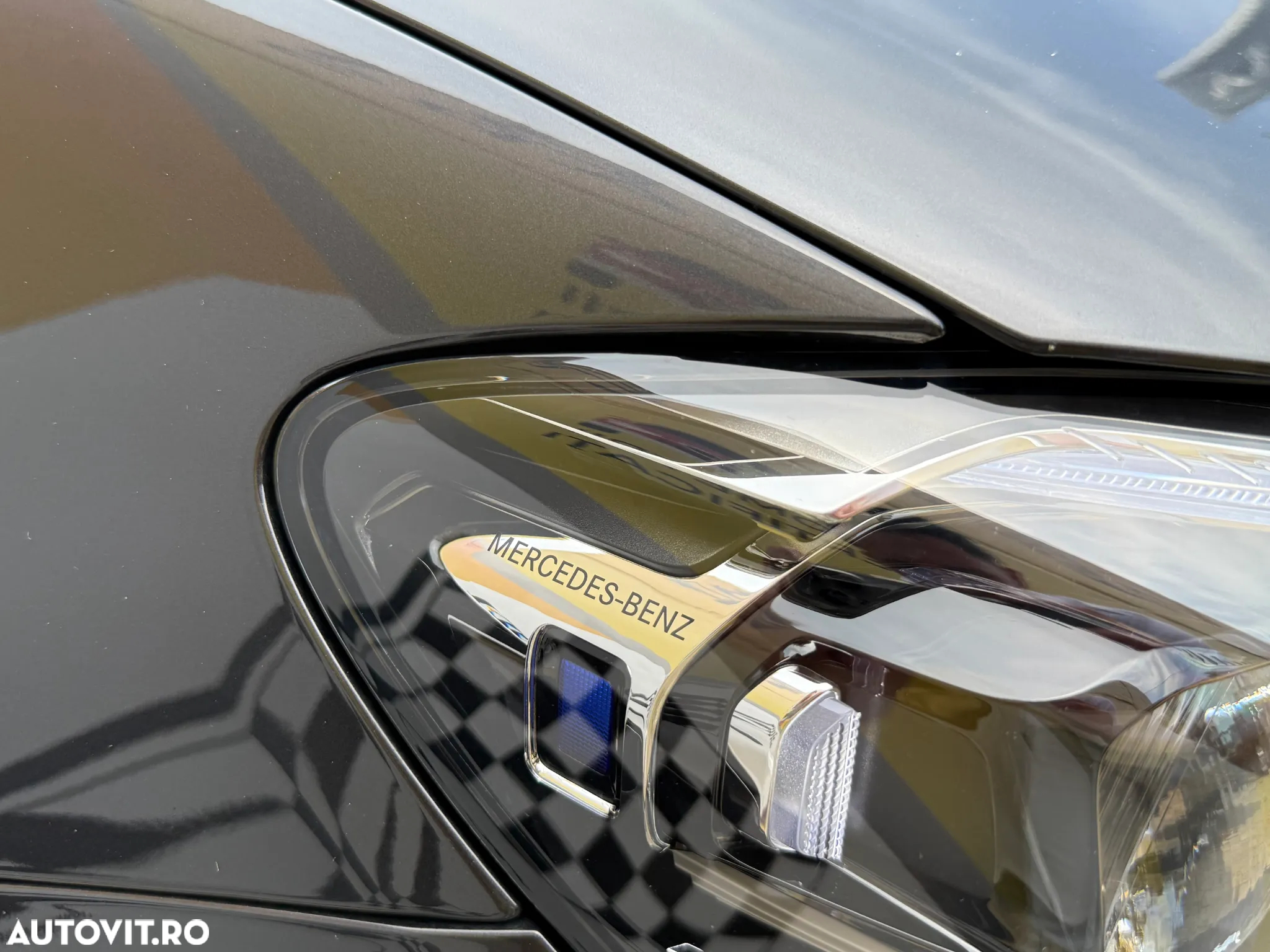 Mercedes-Benz E 300 T 9G-TRONIC AMG Line - 12