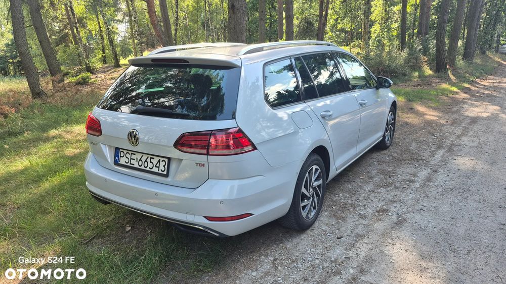 Volkswagen Golf 1.6 TDI BMT Comfortline - 4