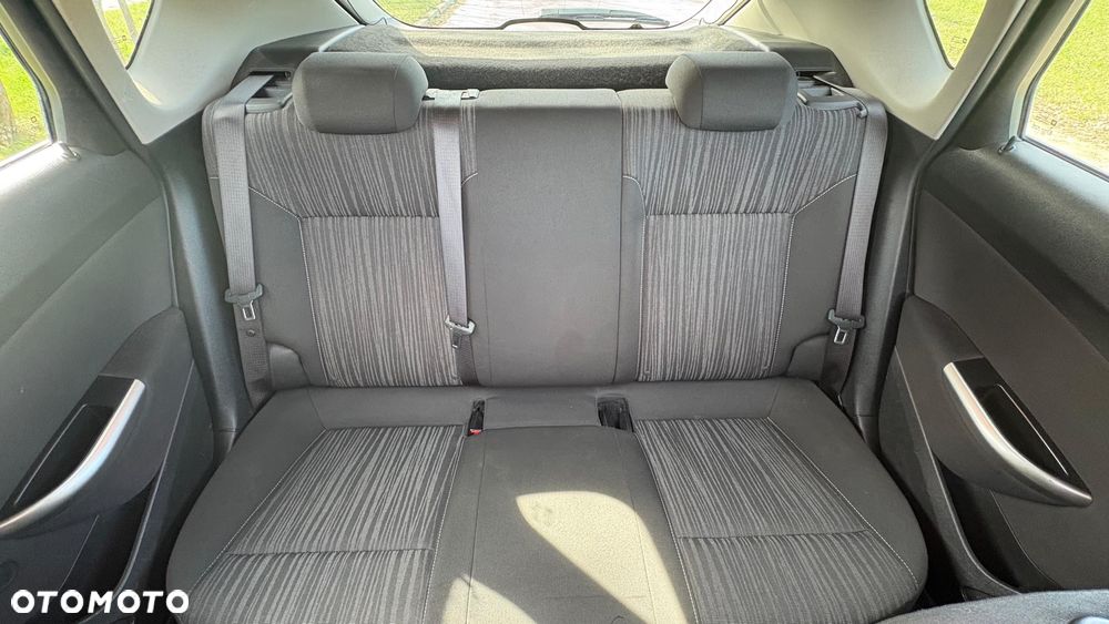 Opel Astra 1.4 Enjoy - 18