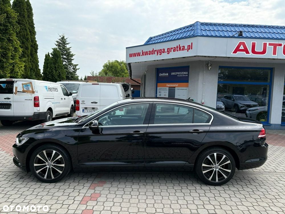 Volkswagen Passat - 9