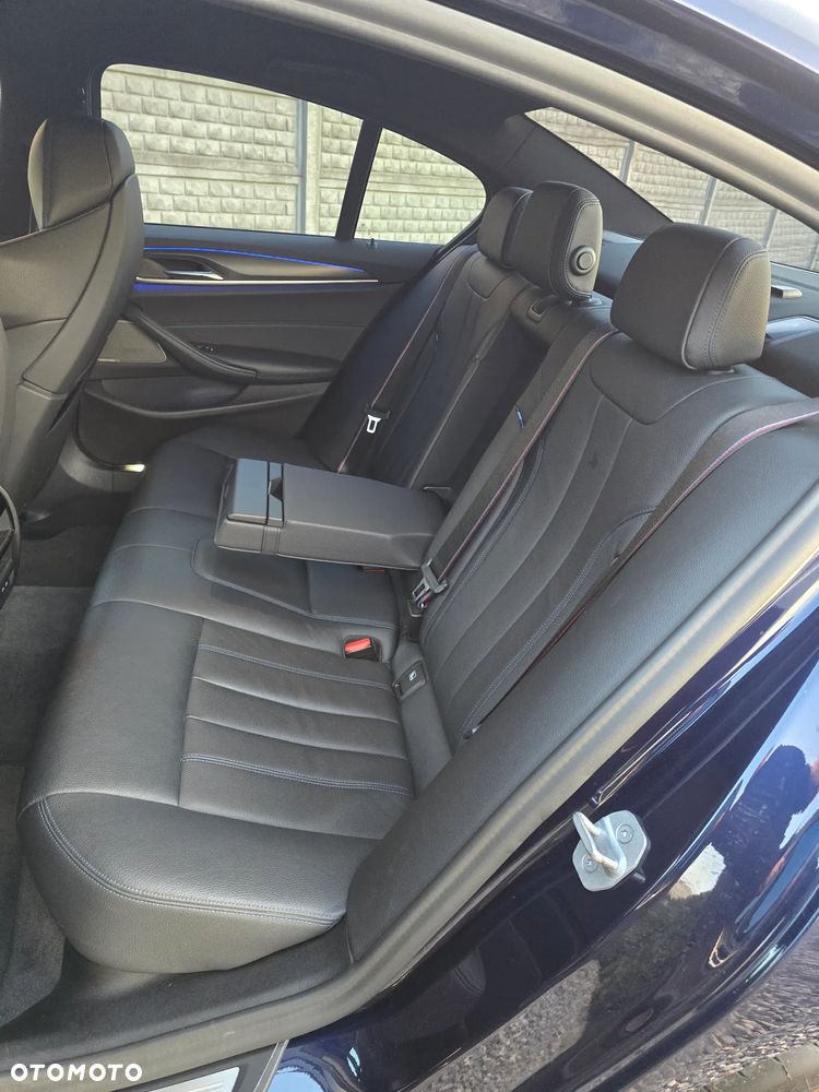 BMW Seria 5 520d Efficient Dynamics M Sport sport - 22