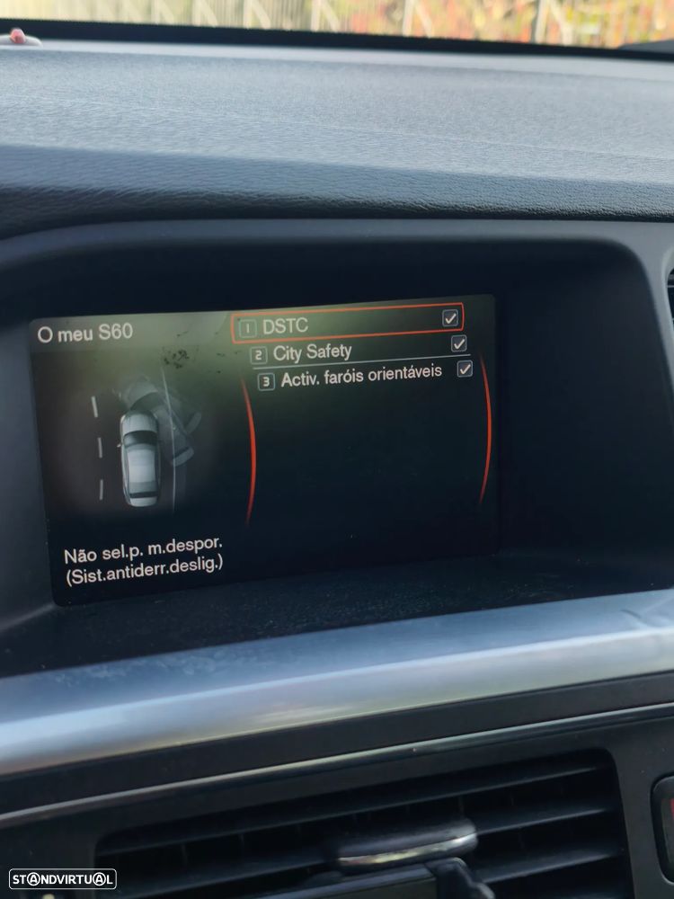 Volvo S60 2.0 D3 Momentum - 18