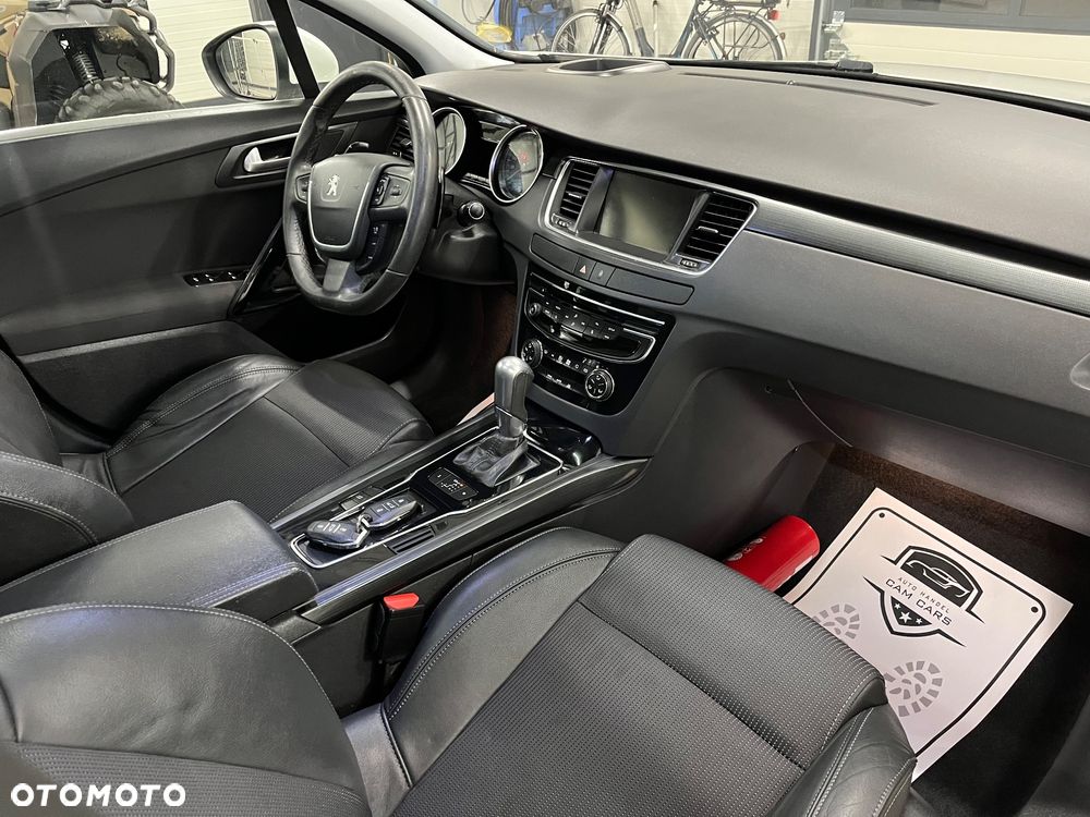 Peugeot 508 SW BlueHDi 120 EAT6 Stop&Start Allure - 20