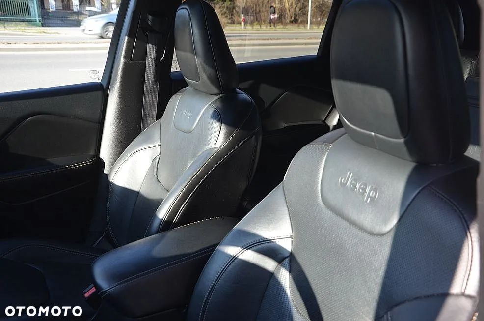 Jeep Cherokee 2.0 MJD Active Drive II Limited - 30