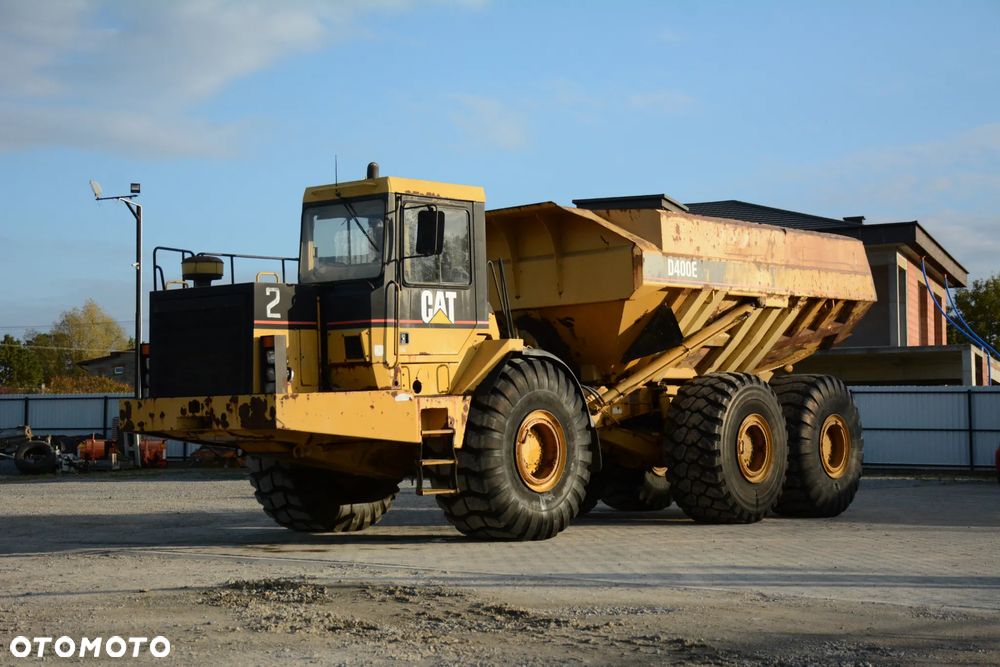 Caterpillar D400E / 1998r / 24190h / Opony 95% / Grzana paka - 4