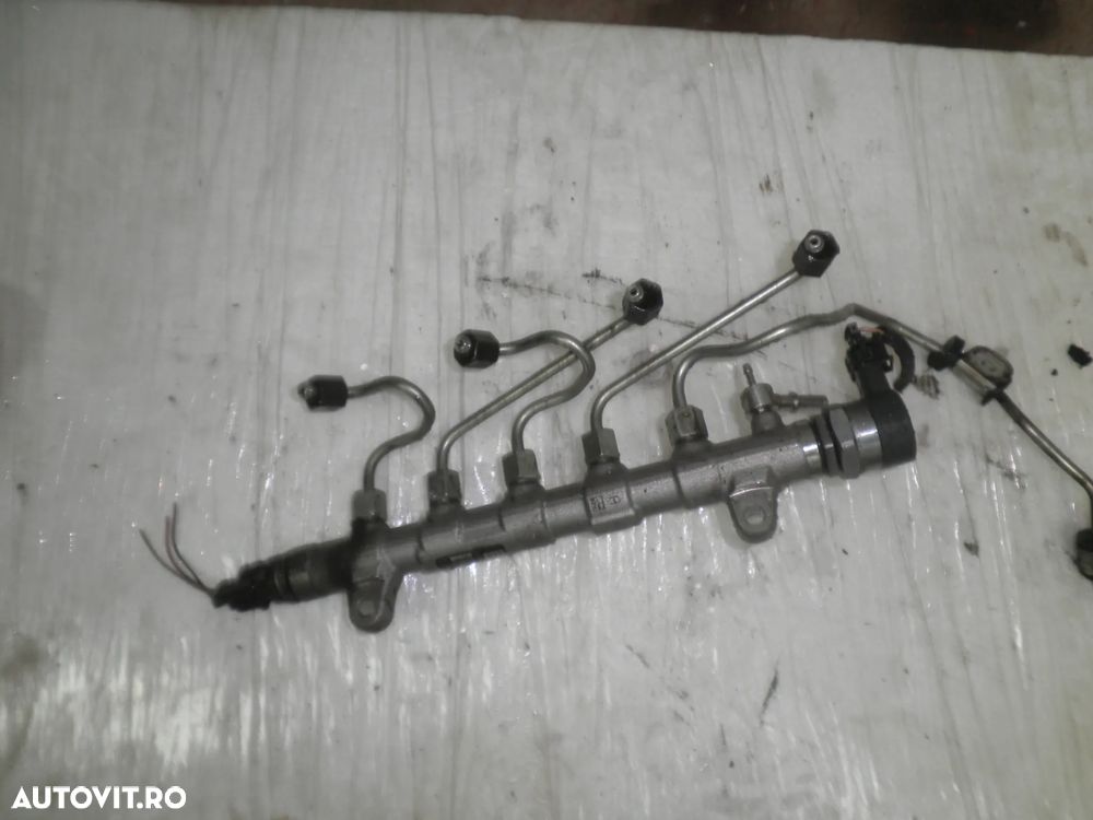 Rampa injectoare completa Kia Sportage 4 1.7 CRDI 2017 0445214323 31400-2A650 - 2