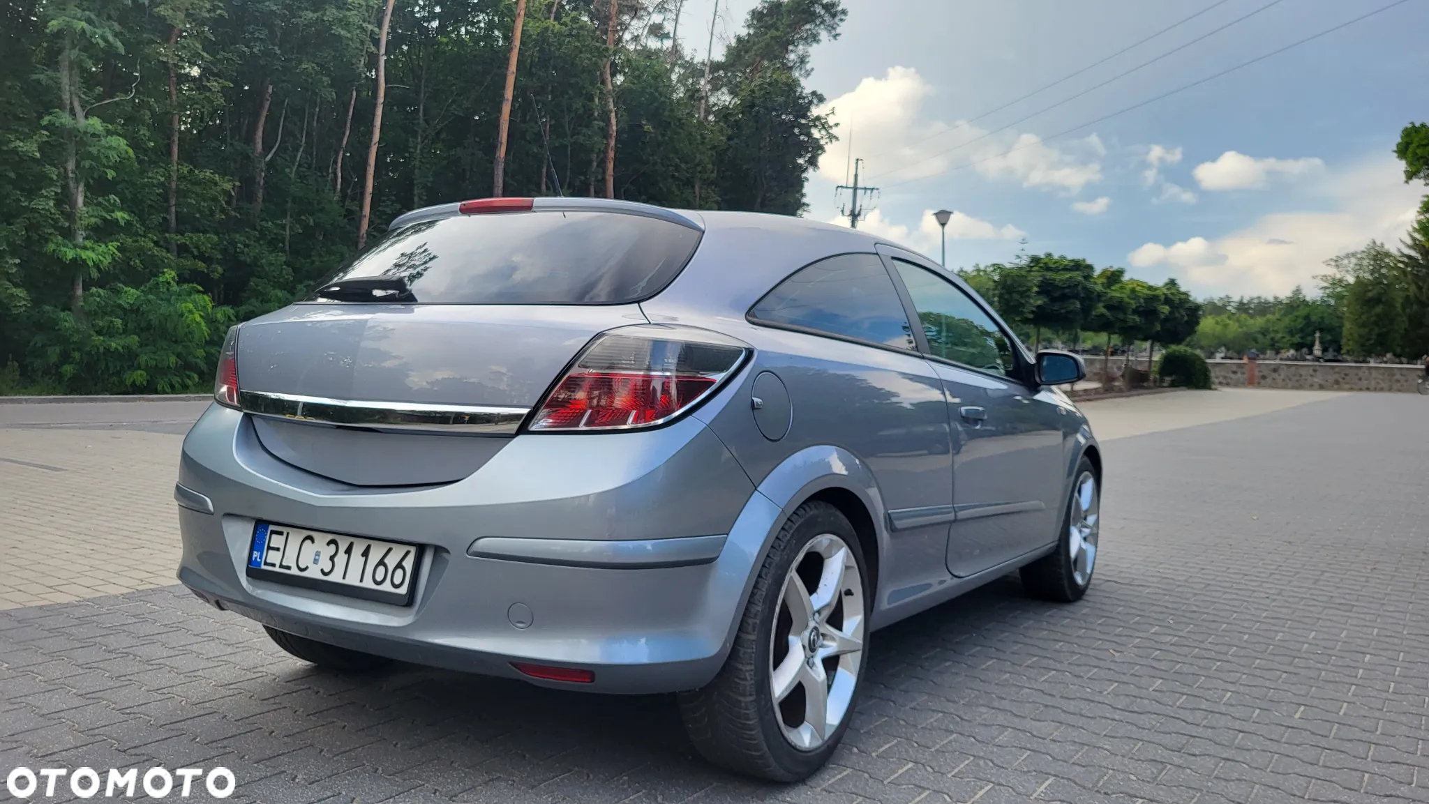 Opel Astra III GTC 1.7 CDTI Essentia - 3