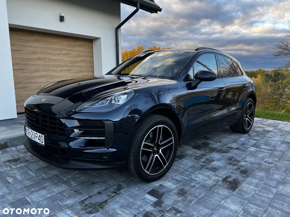 Porsche Macan Standard - 2