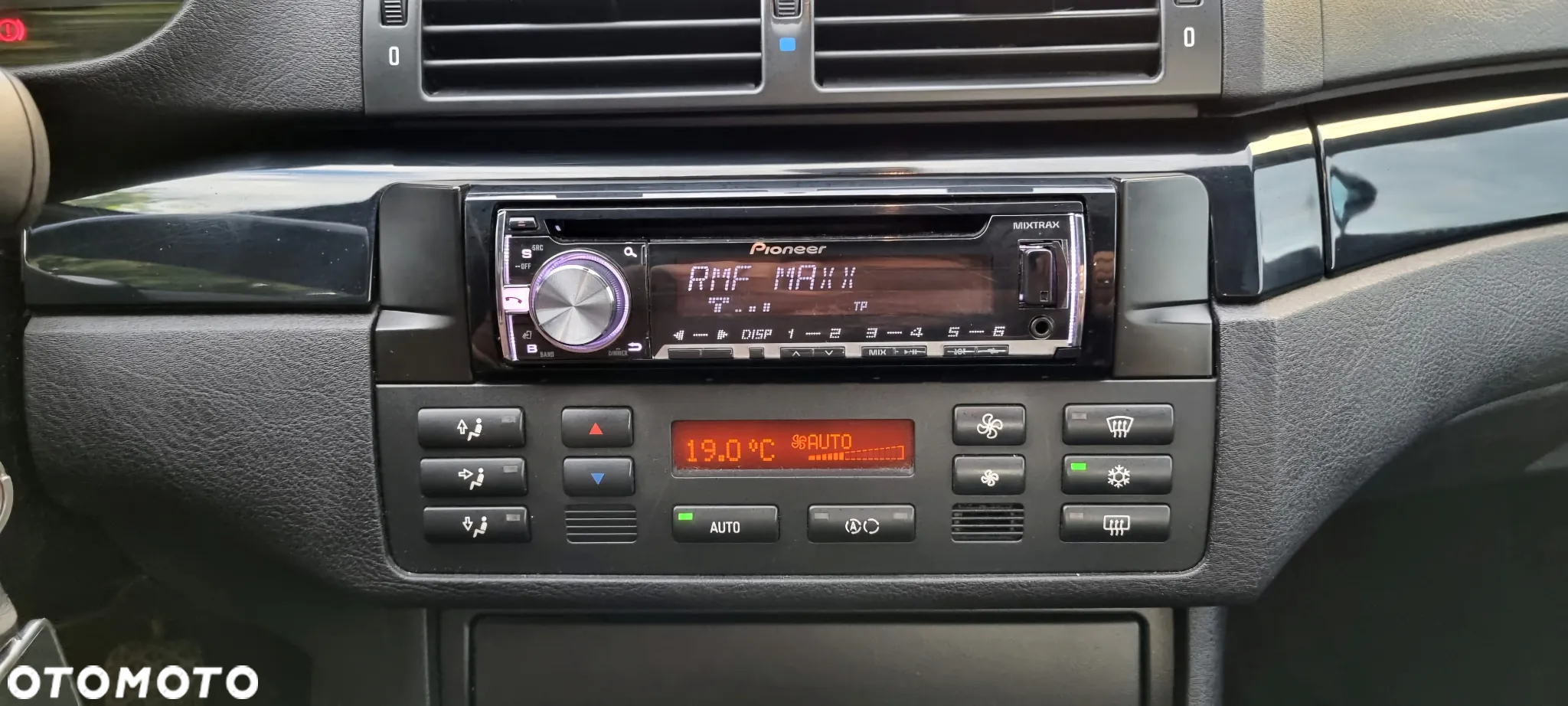 BMW Seria 3 318Ci - 8