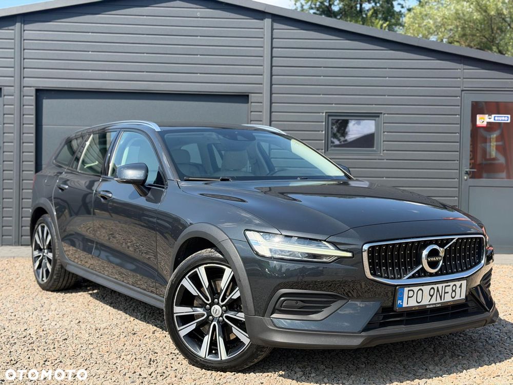 Volvo V60 Cross Country D4 AWD Geartronic - 2