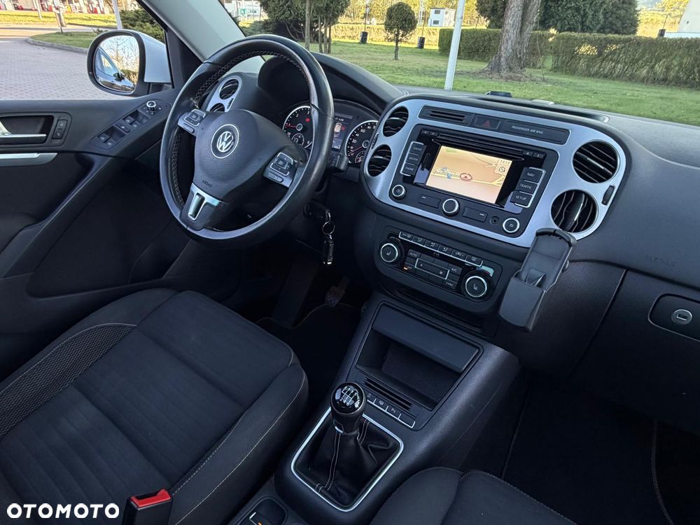 Volkswagen Tiguan 2.0 TDI DPF BlueMotion Technology Cup Sport & Style - 16