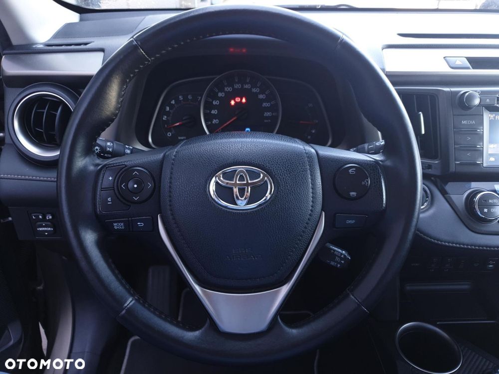 Toyota RAV4 2.0 D-4D Premium - 10