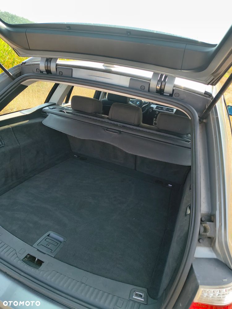 BMW Seria 5 520d Special Edition - 24