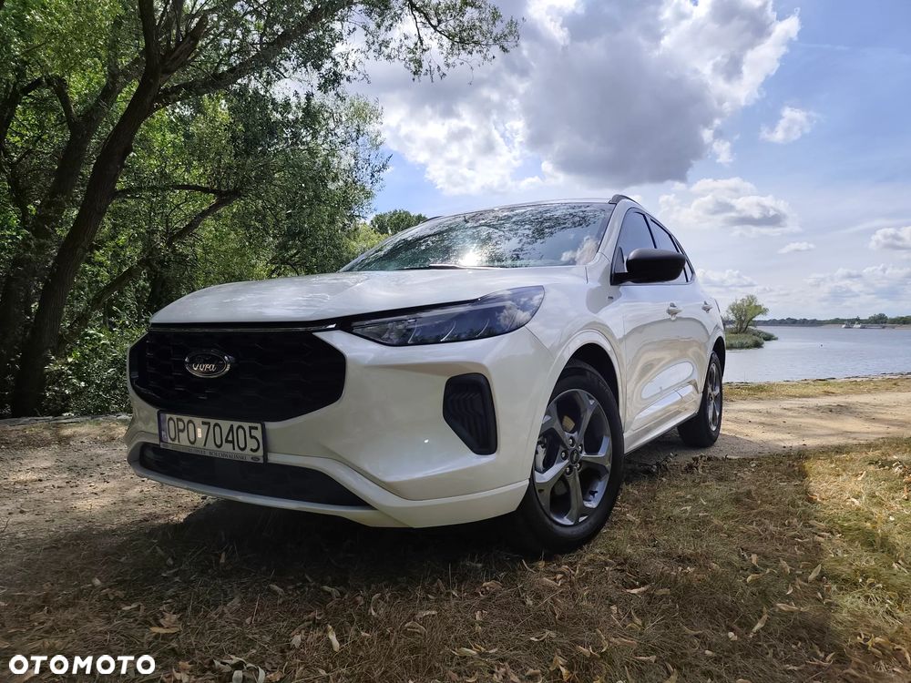 Ford Kuga 1.5 EcoBoost ST-LINE - 2