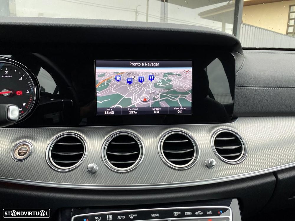 Mercedes-Benz E 220 d AMG Line - 13