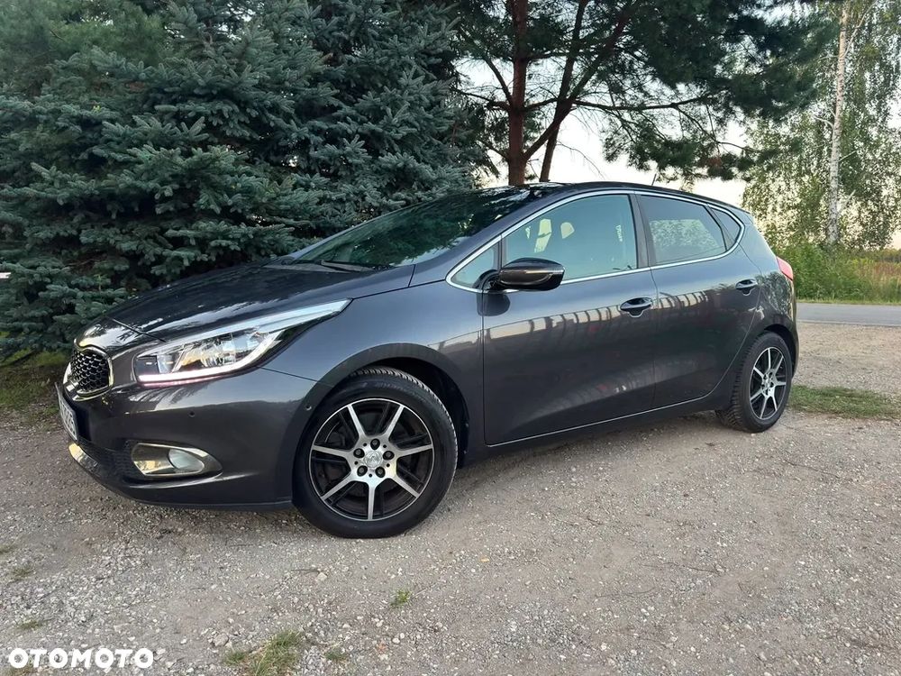 Kia Ceed 1.6 GDI DCT Platinum Edition - 3