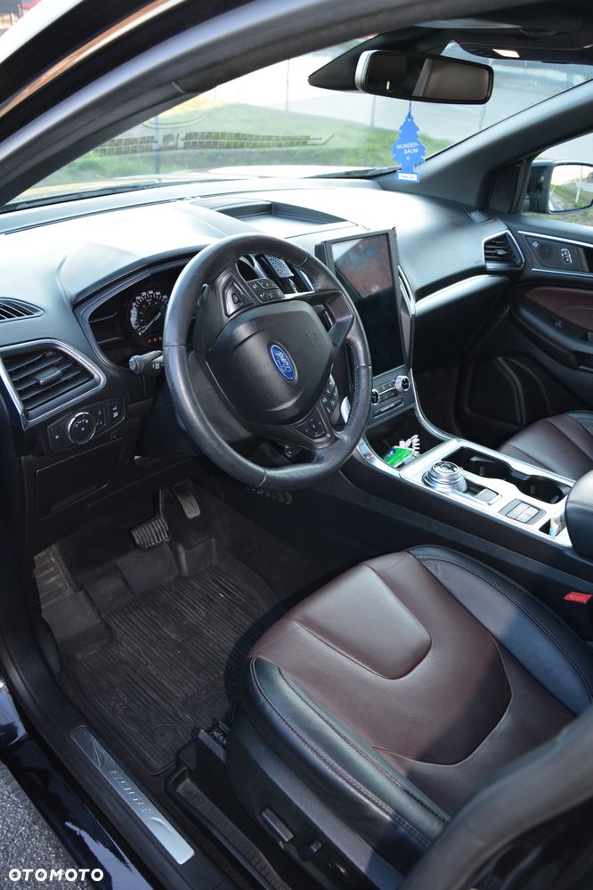Ford Edge - 19