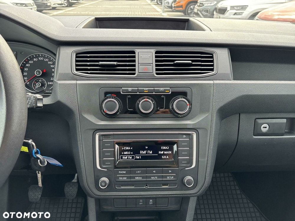 Volkswagen Caddy - 17