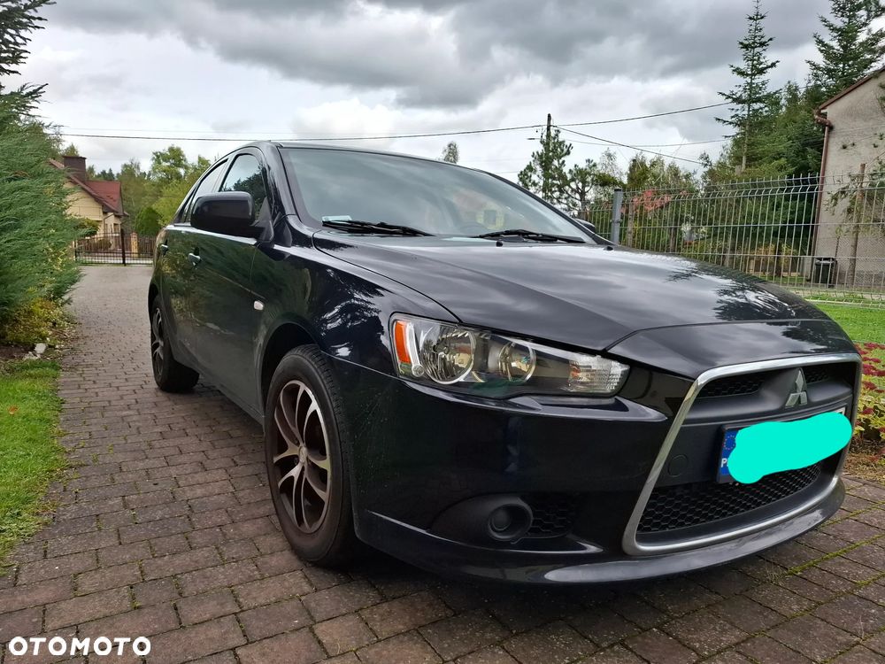 Mitsubishi Lancer 1.8 Invite - 3