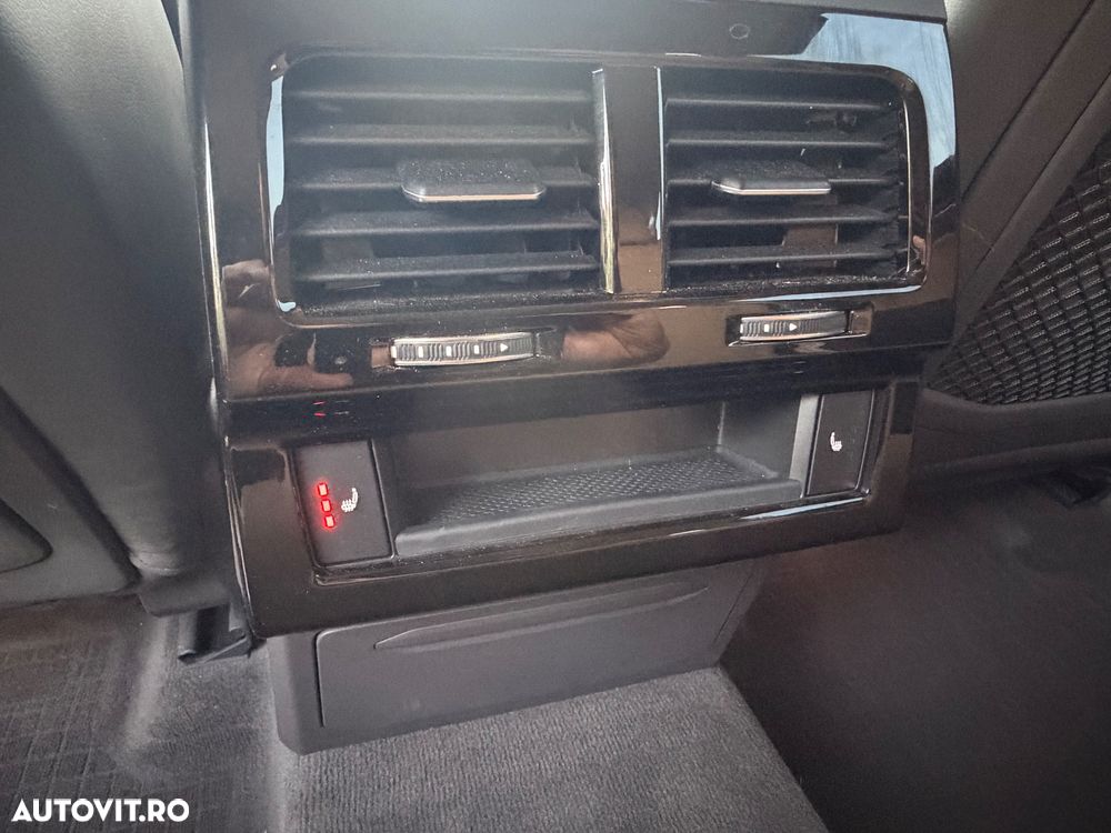 Volkswagen Touareg V6 TDI 4MOTION Elegance - 15