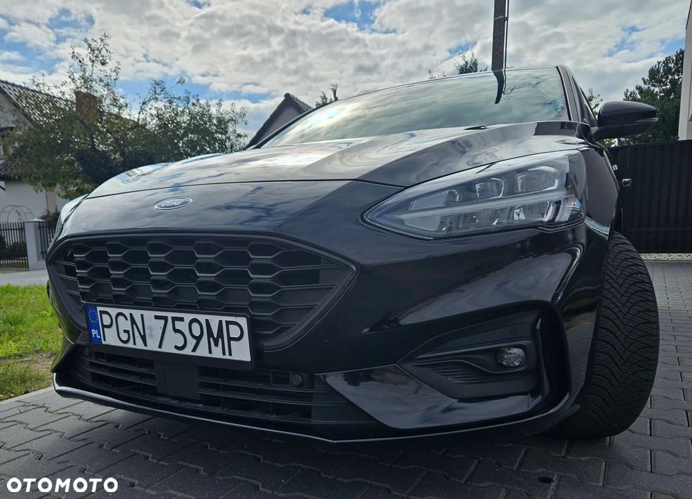 Ford Focus 1.5 EcoBoost Start-Stopp-System ST-Line - 1