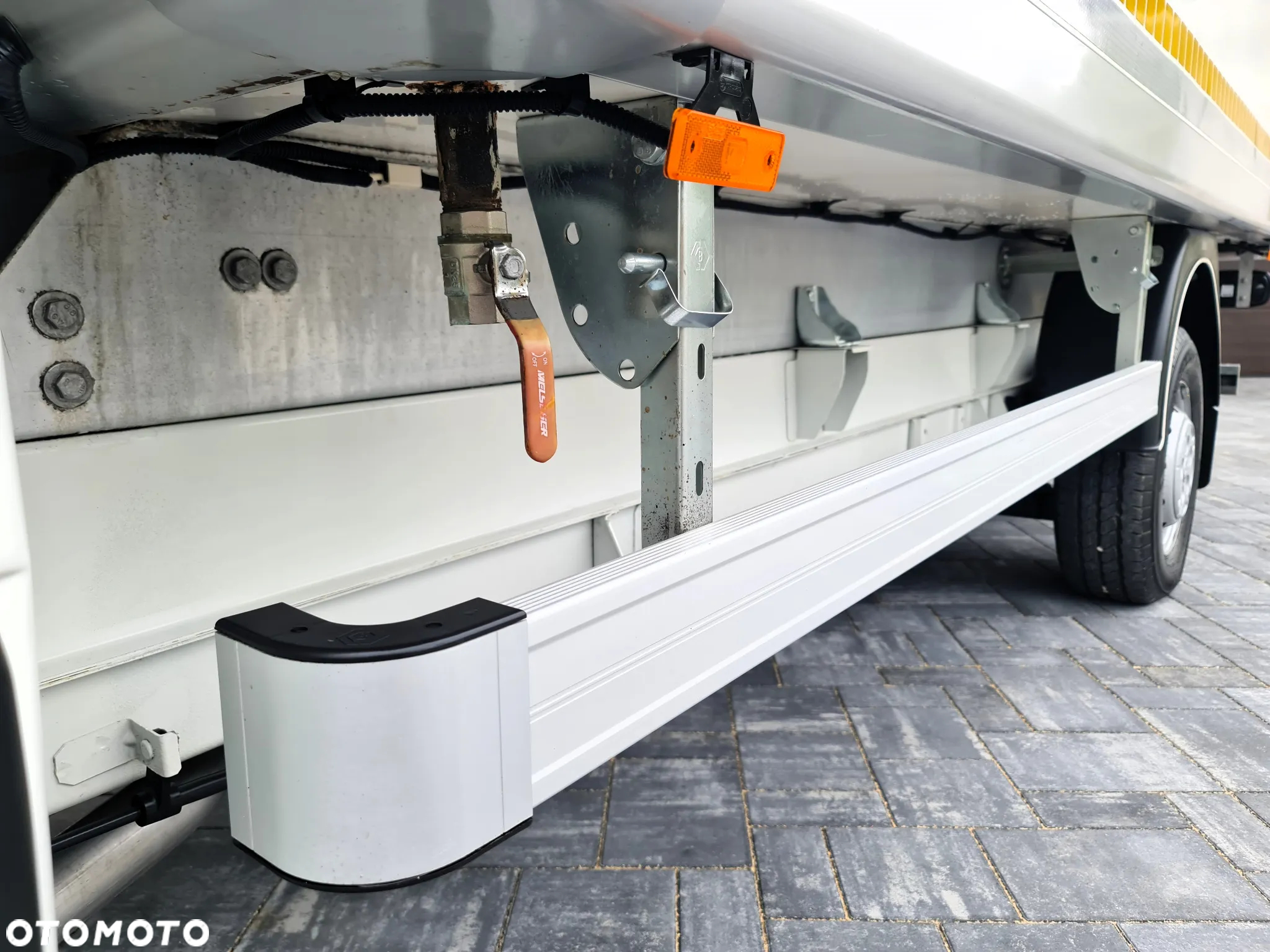 Peugeot Boxer Chłodnia + Agregat +Winda*Salon PL*1-Wł*Jak Nowy* - 21