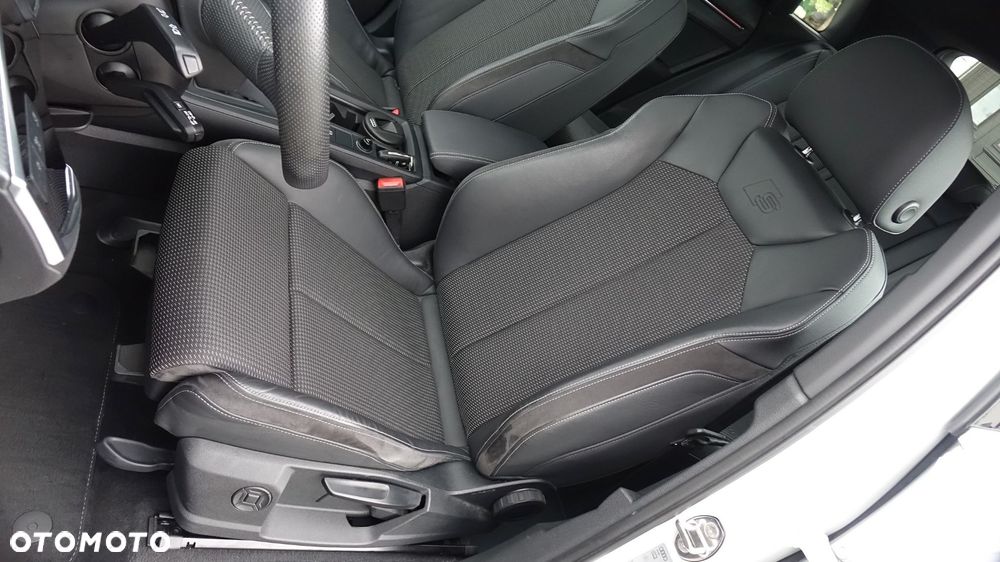 Audi Q3 - 21