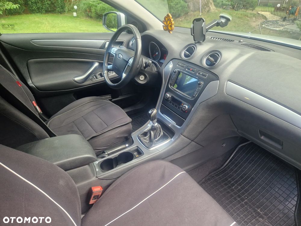 Ford Mondeo - 6