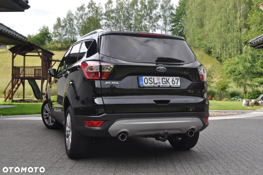 Ford Kuga 2.0 TDCi 4x2 Titanium - 4