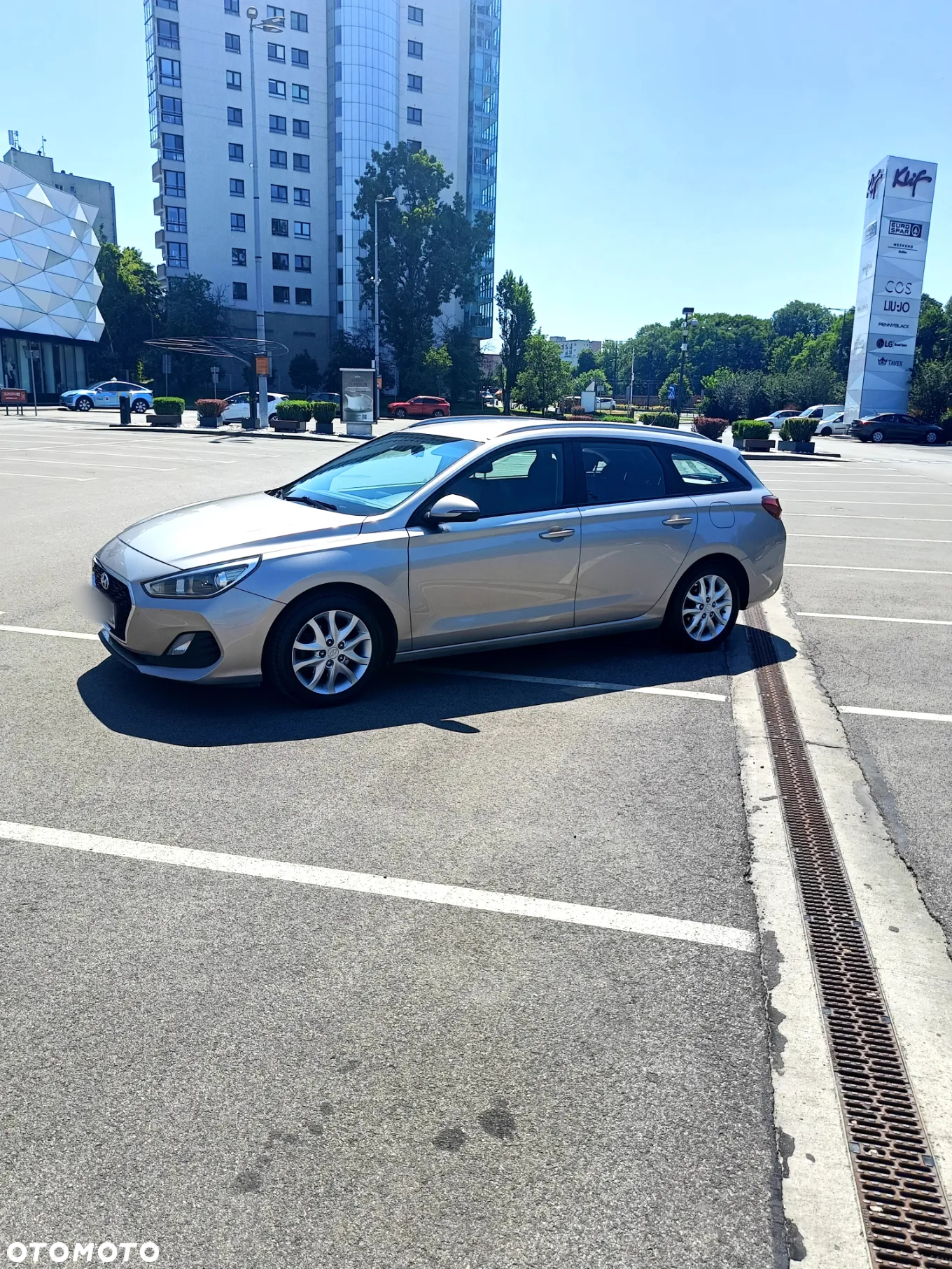 Hyundai i30 1.4 Comfort - 3