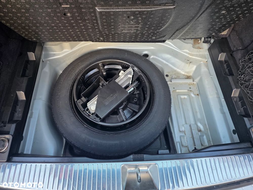 Mercedes-Benz Klasa C 200 7G-TRONIC Avantgarde Edition - 12