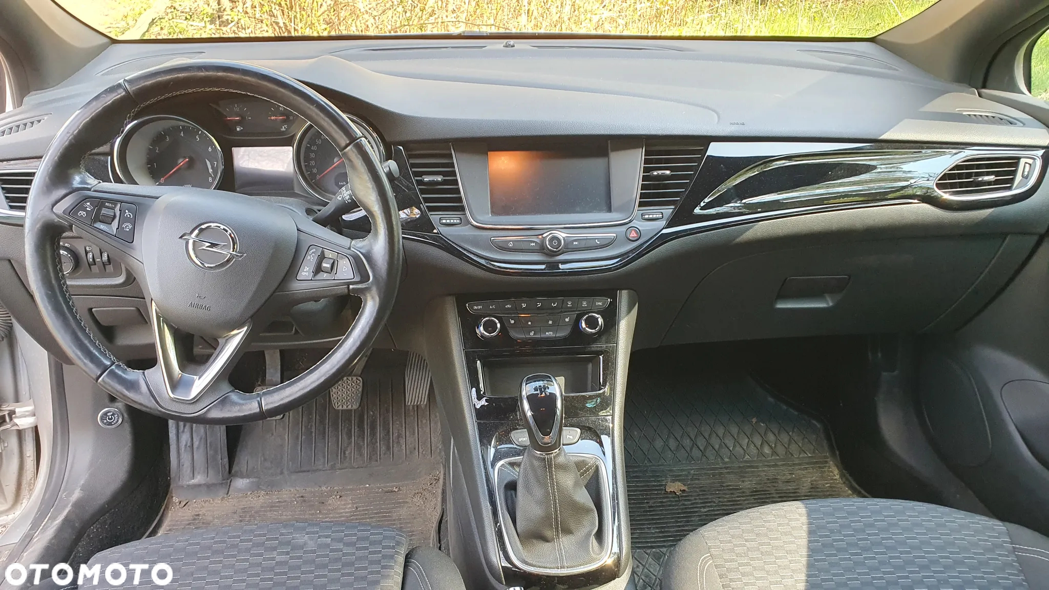 Opel Astra V 1.4 T Dynamic - 9